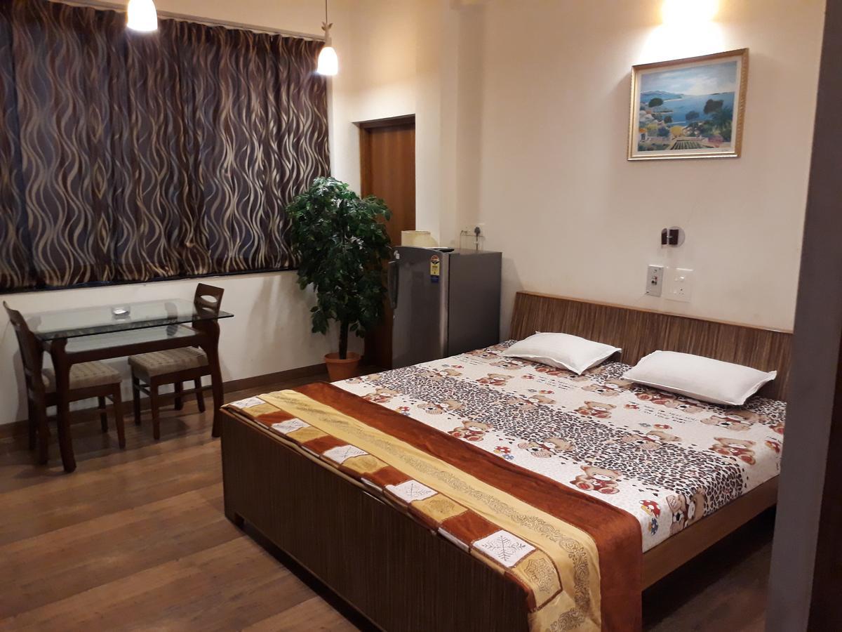 Bis-Lin Home Stay Panaji Luaran gambar